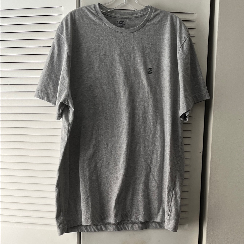 IZOD Men's Gray Relaxed Classic T-Shirt Size XL